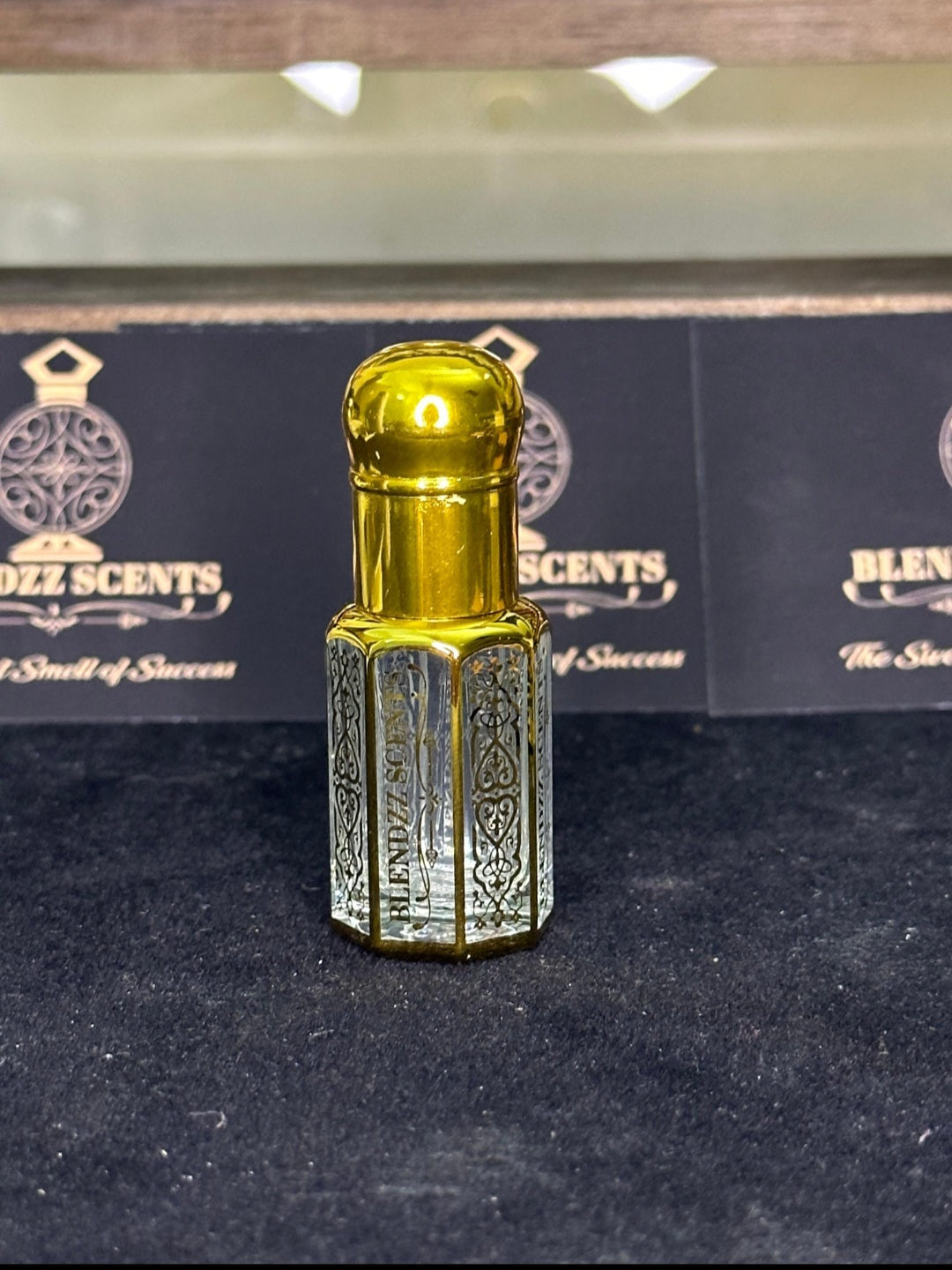 ๐๐๐๐๐๐๐๐ฟ ๐ฝ๐ ๐ฝ๐๐ผ๐พ๐ ๐ผ๐๐๐ผ๐๐